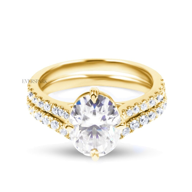 Everspark Nina Gold, Moissanite Wedding Ring Set with Matching Chevron Band, Front View
